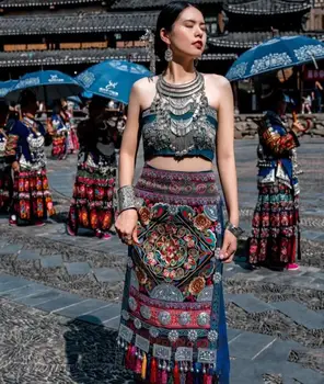 Китайское платье Мяо с металлическим украшением, летний костюм хмонг в этническом стиле для женщин на сцене