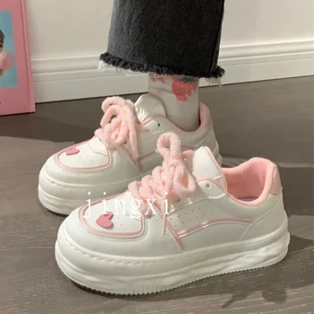 Белая Розовая женская спортивная обувь, Кроссовки на платформе Kawaii Heart, Корейская модная обувь в стиле Лолиты, Винтажные вулканизированные повседневные туфли на плоской подошве